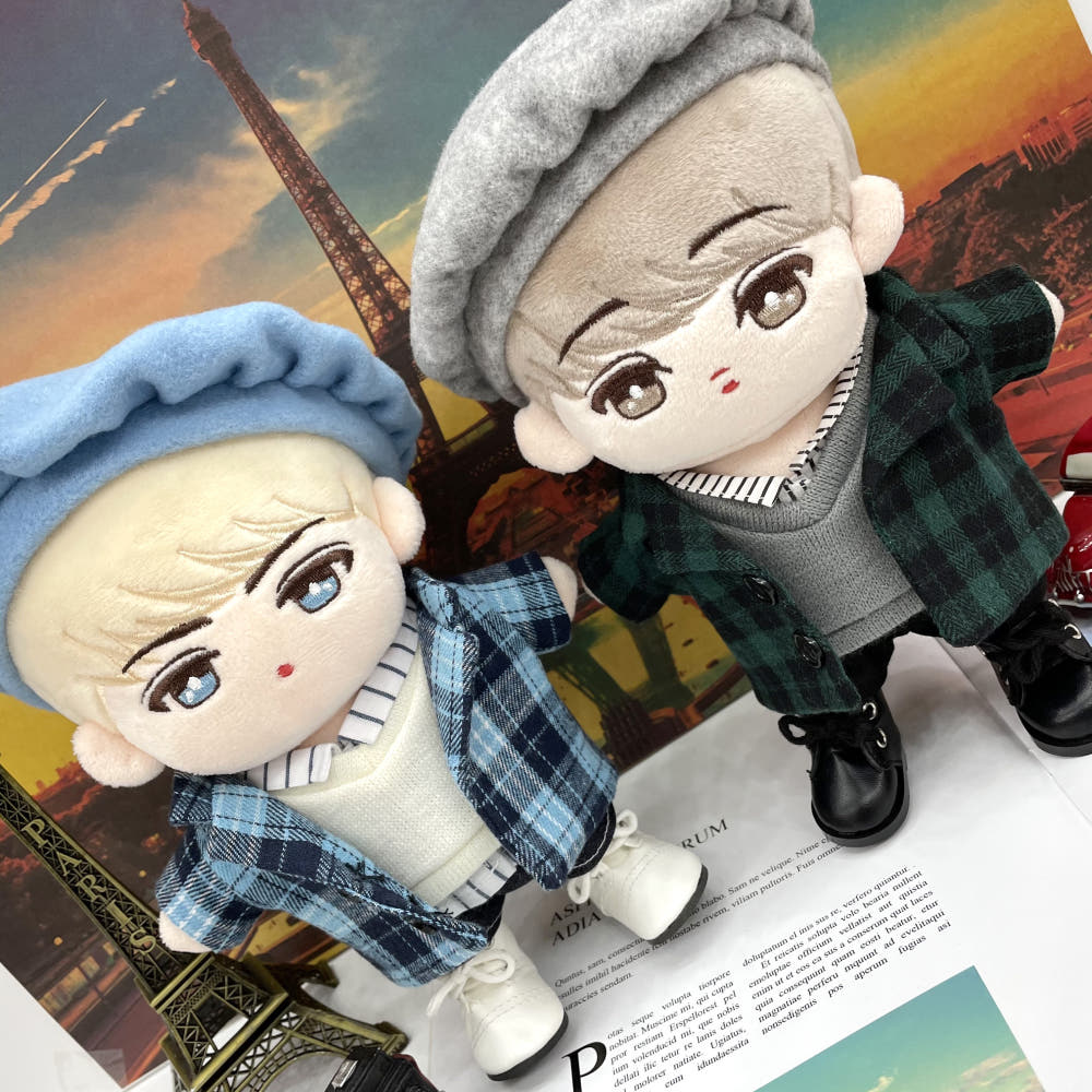15cm/20cm Plushie Clothes: Plaid Coat | Oshi Plushie Clothes
