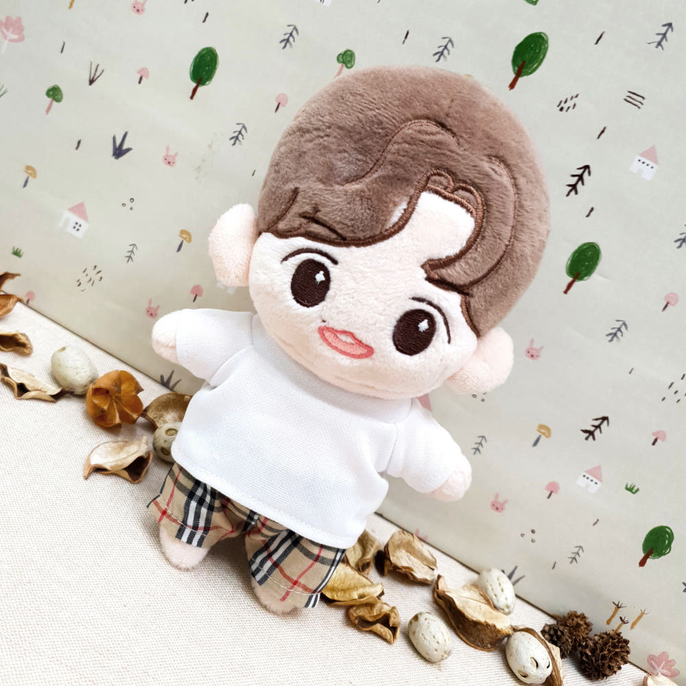 15cm/20cm Plushie Clothes: Brown Plaid Pants | Oshi Nui Clothes