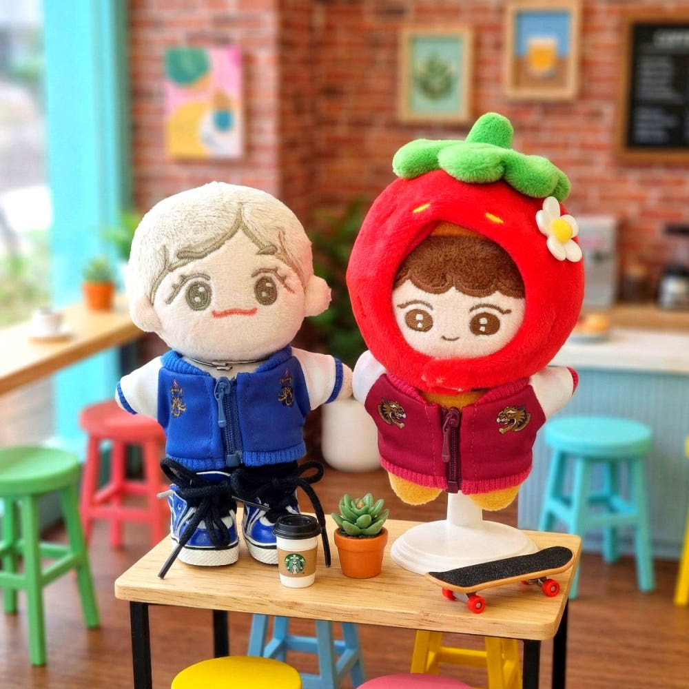 10cm Plushie Outfit: Tracksuit | Oshi Plushie Dress-up