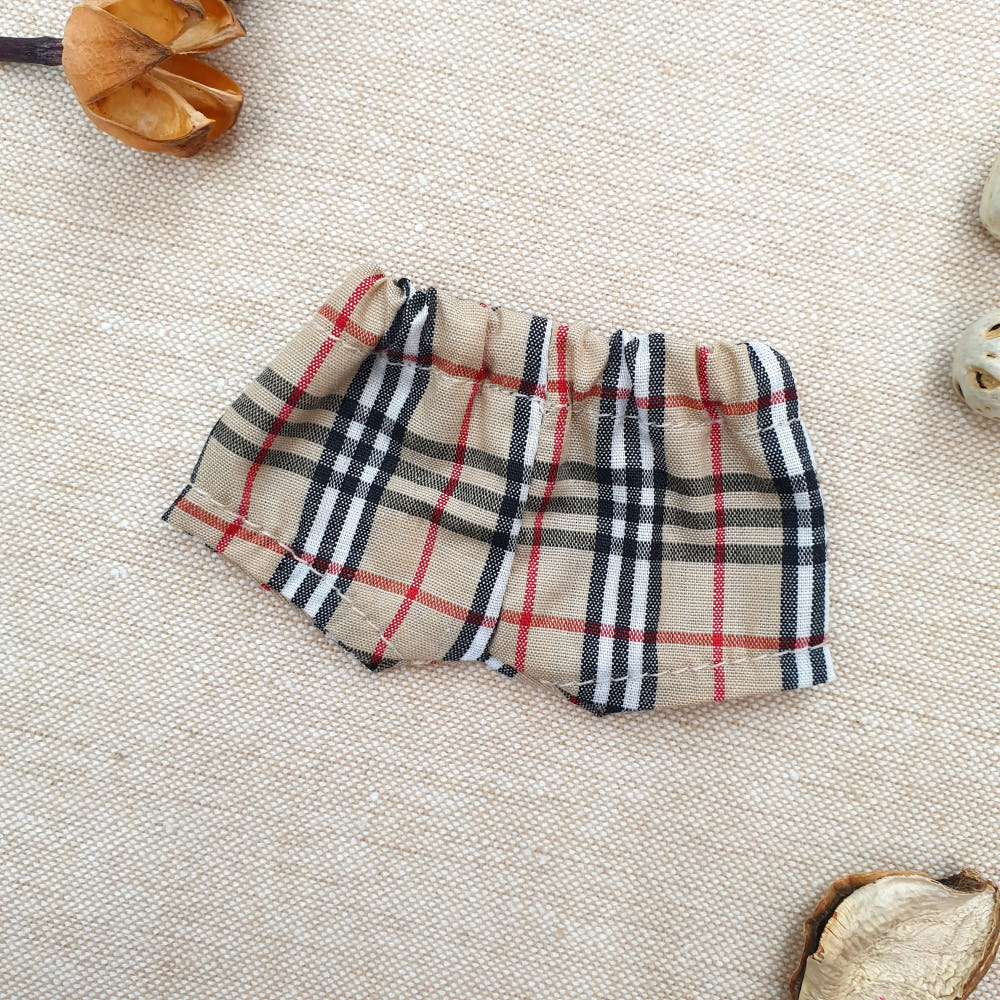 15cm/20cm Plushie Clothes: Brown Plaid Pants | Oshi Nui Clothes
