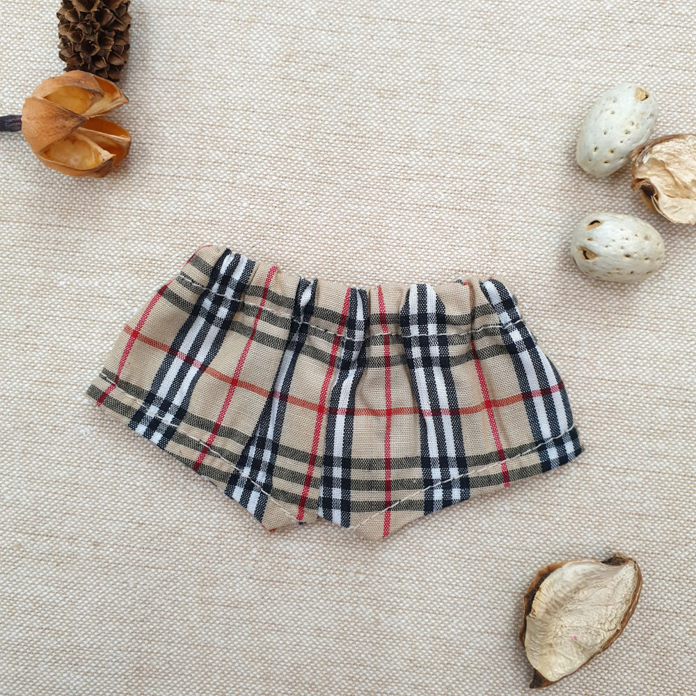 15cm/20cm Plushie Clothes: Brown Plaid Pants | Oshi Nui Clothes