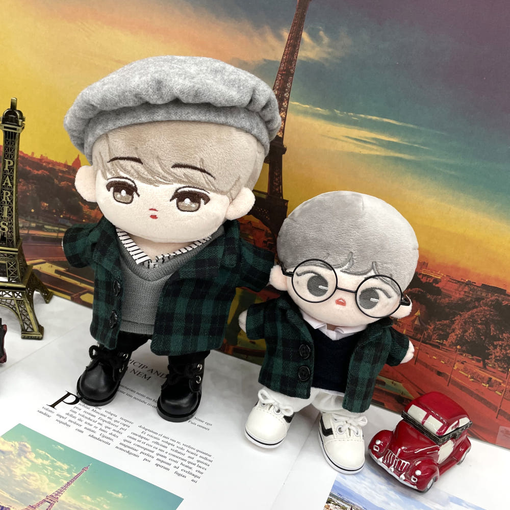 15cm/20cm Plushie Clothes: Plaid Coat | Oshi Plushie Clothes